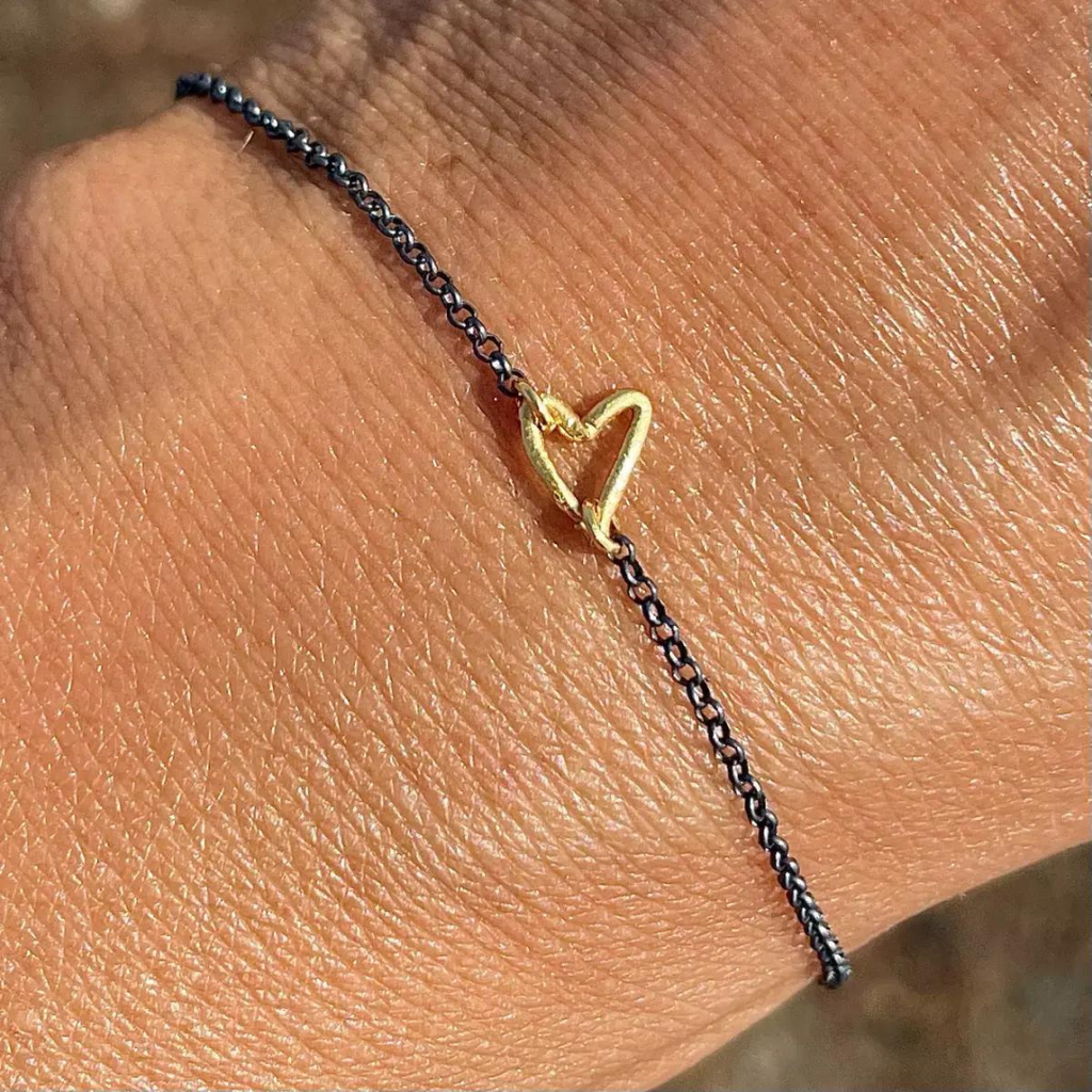 Gold Plated / Oxidized Silver Bracelet "Miniature Heart"