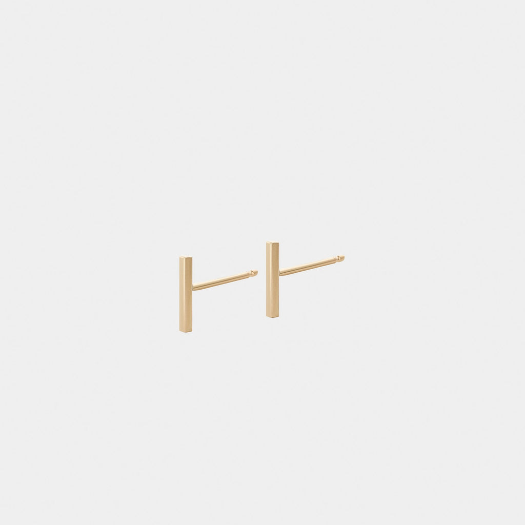 Yellow Gold Stud Earrings "Form with Stripe" (9 mm)