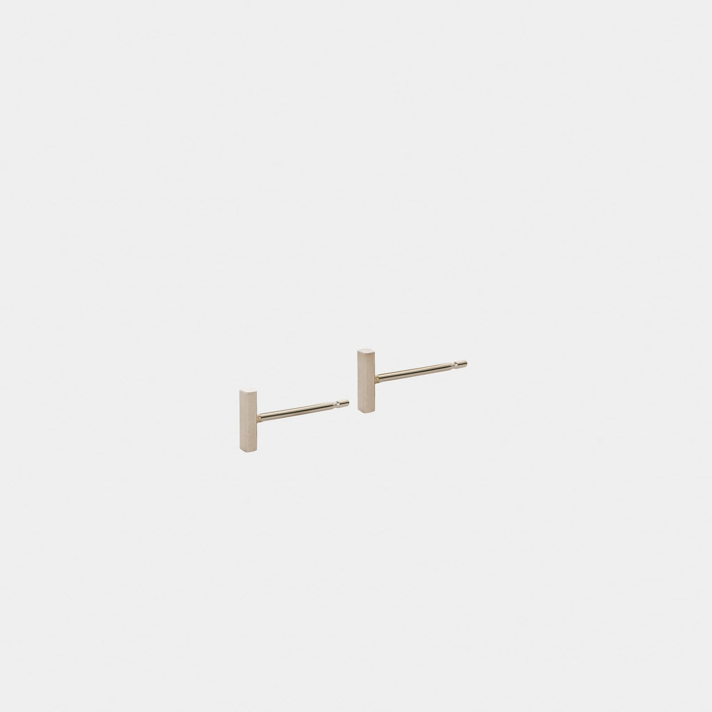 Yellow Gold Stud Earrings "Form with Stripe" (6 mm)