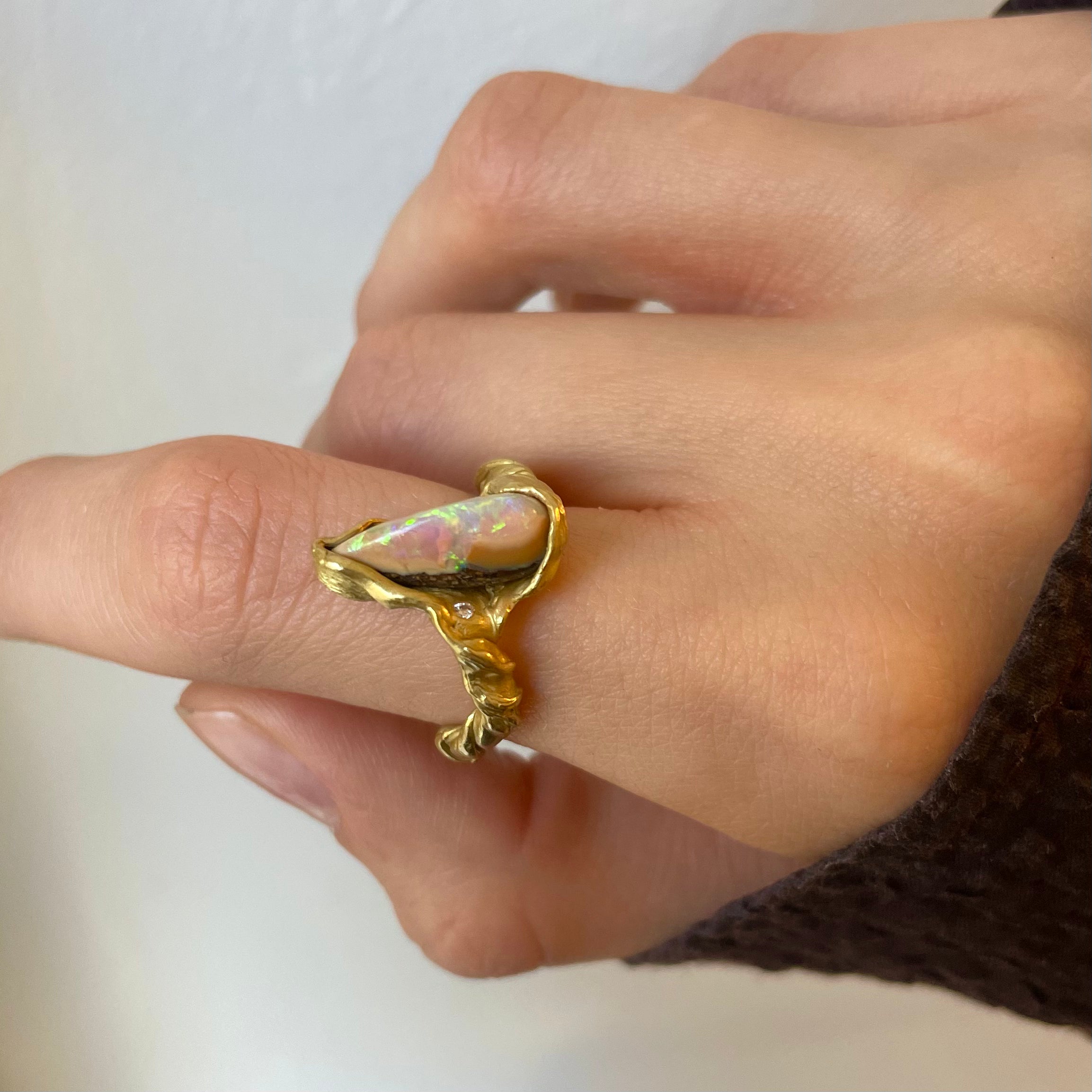 Yellow Gold Ring with Australian Opal & Diamond "Celestial Reverie"
