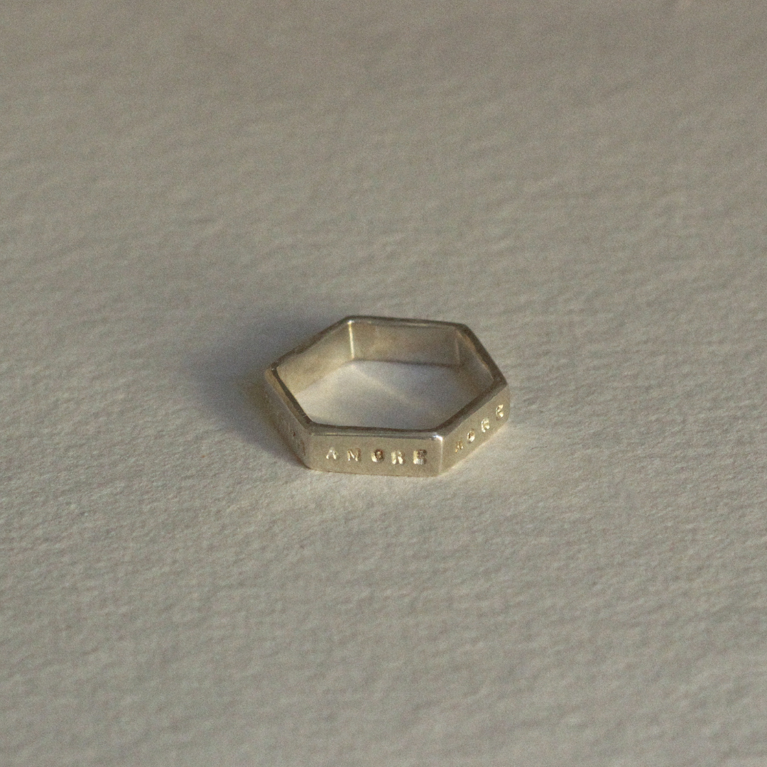 Silver Ring "Amicus Cognoscitur Amore, More, Ore, Re / You can recognize a true friend from affection, behaviour, words and deeds"