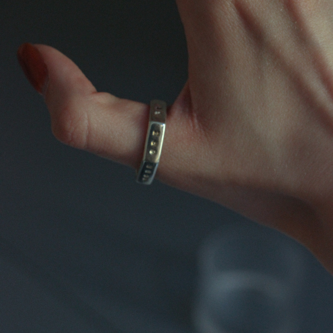Silver Ring "Amicus Cognoscitur Amore, More, Ore, Re / You can recognize a true friend from affection, behaviour, words and deeds"