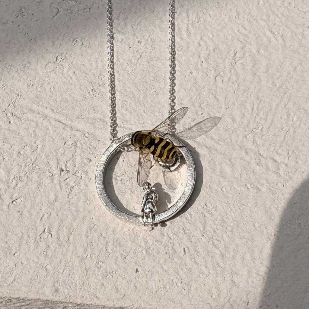 Silver Necklace with Diamond "All Around Me"