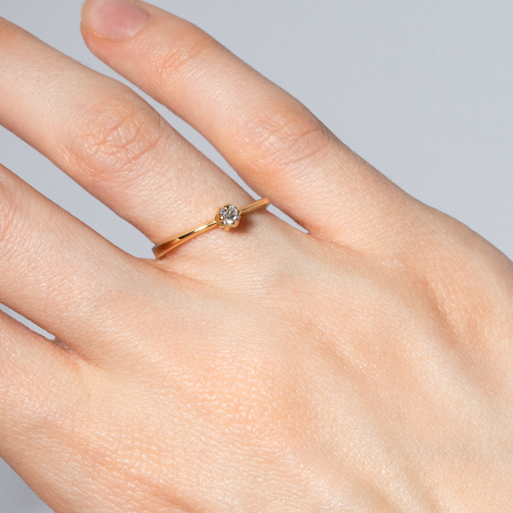 Yellow Gold Ring with Diamond