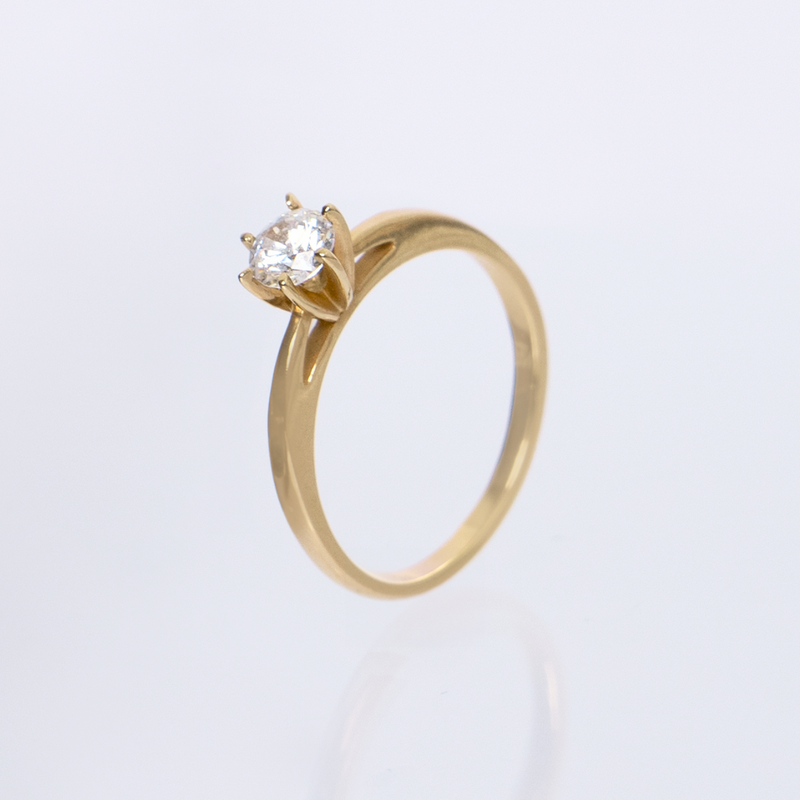Yellow Gold Ring with Cubic Zirconia