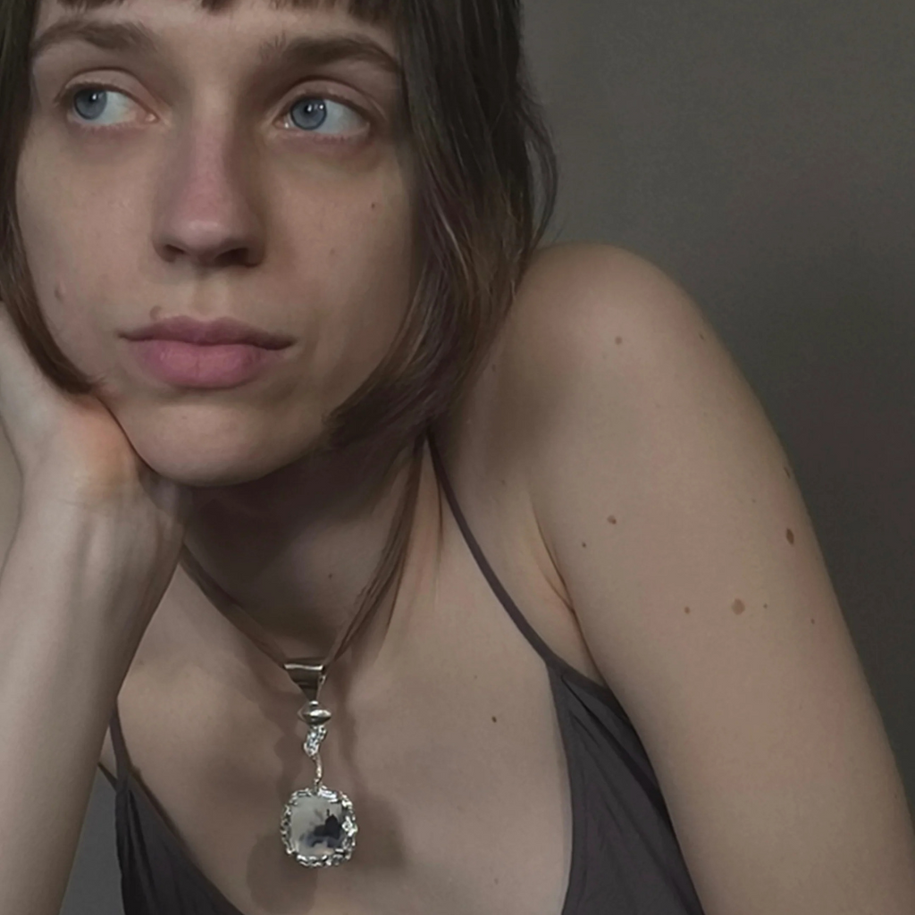 Silver Necklace "Circulating Poem"
