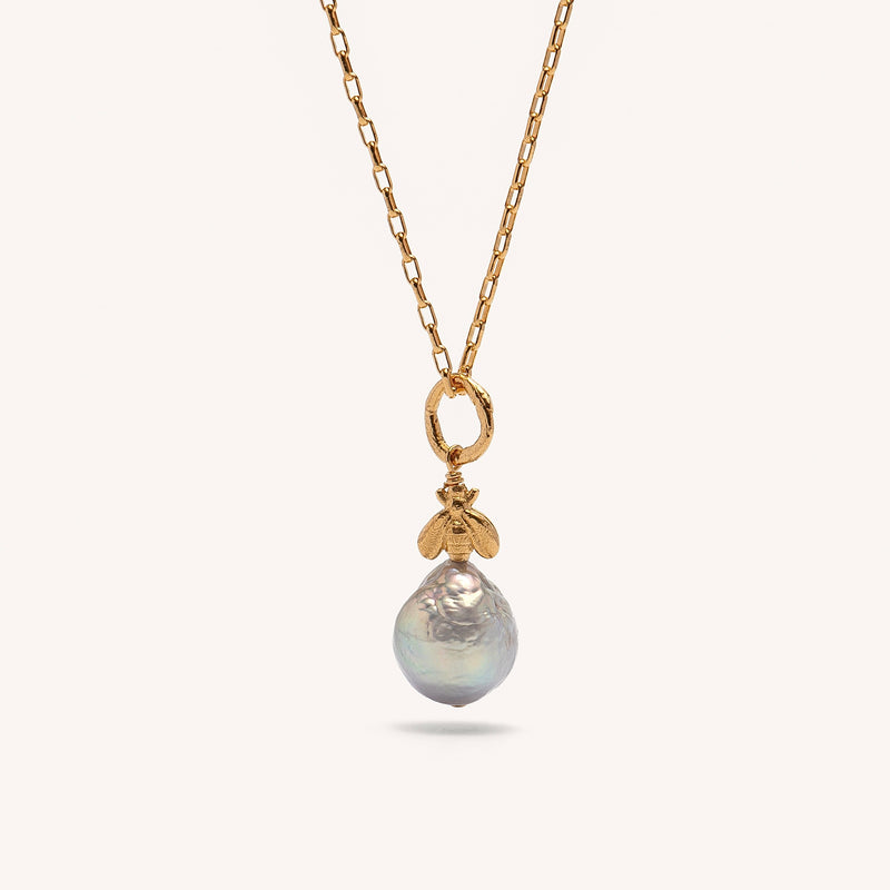 Gold Plated Silver & Pearl Necklace "Lucky Bee"