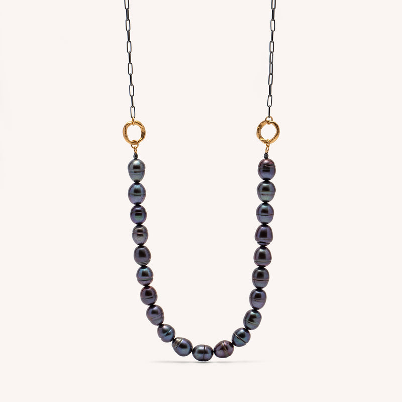 Gold Plated Silver & Dark Pearls Necklace "Fingerprint Circle"