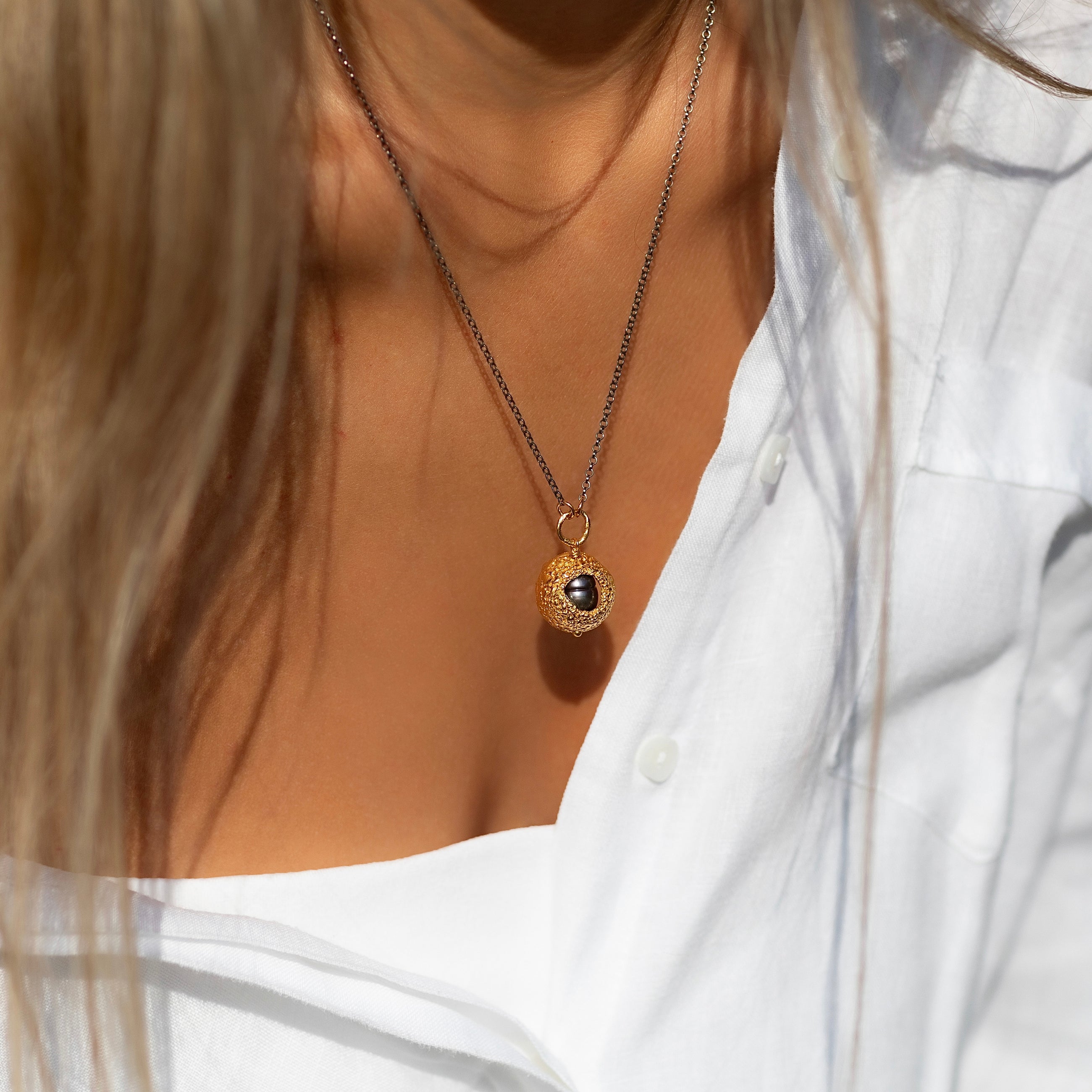 Gold Plated / Oxidized Silver Necklace  with Pearl "Hide Freshwater"