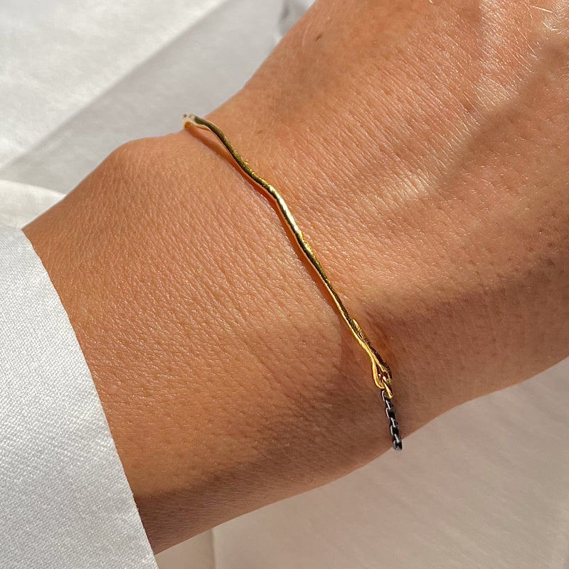 Gold Plated / Oxidized Silver Bracelet "Thin Handcrafted"