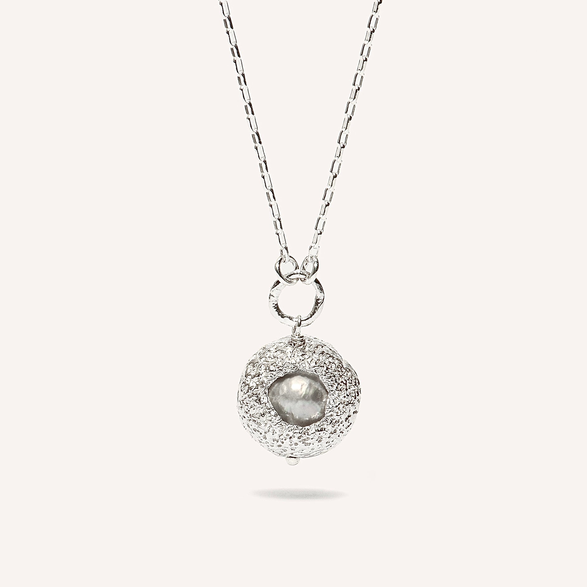 Silver Necklace  with Pearl "Hide Freshwater"