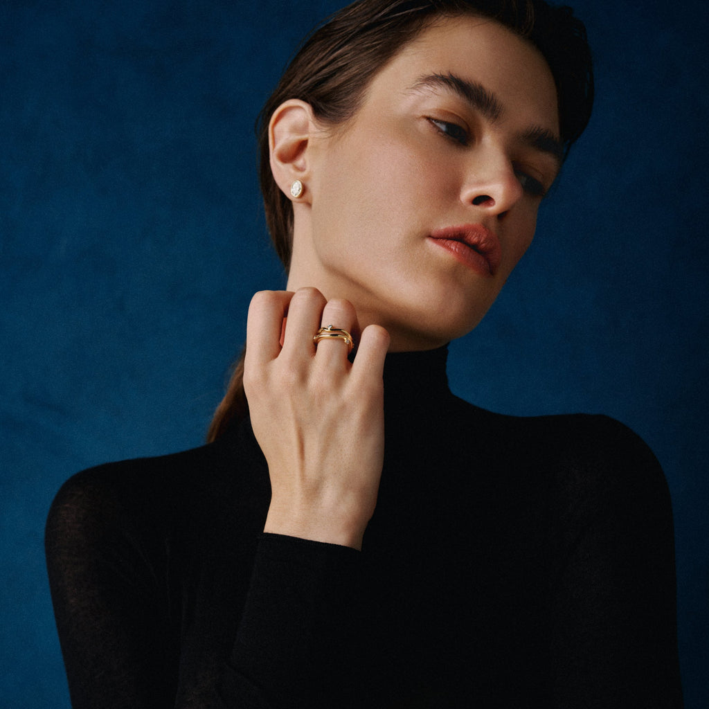 Geltono aukso žiedas su deimantais „Bare Souls. Two-Shanks"