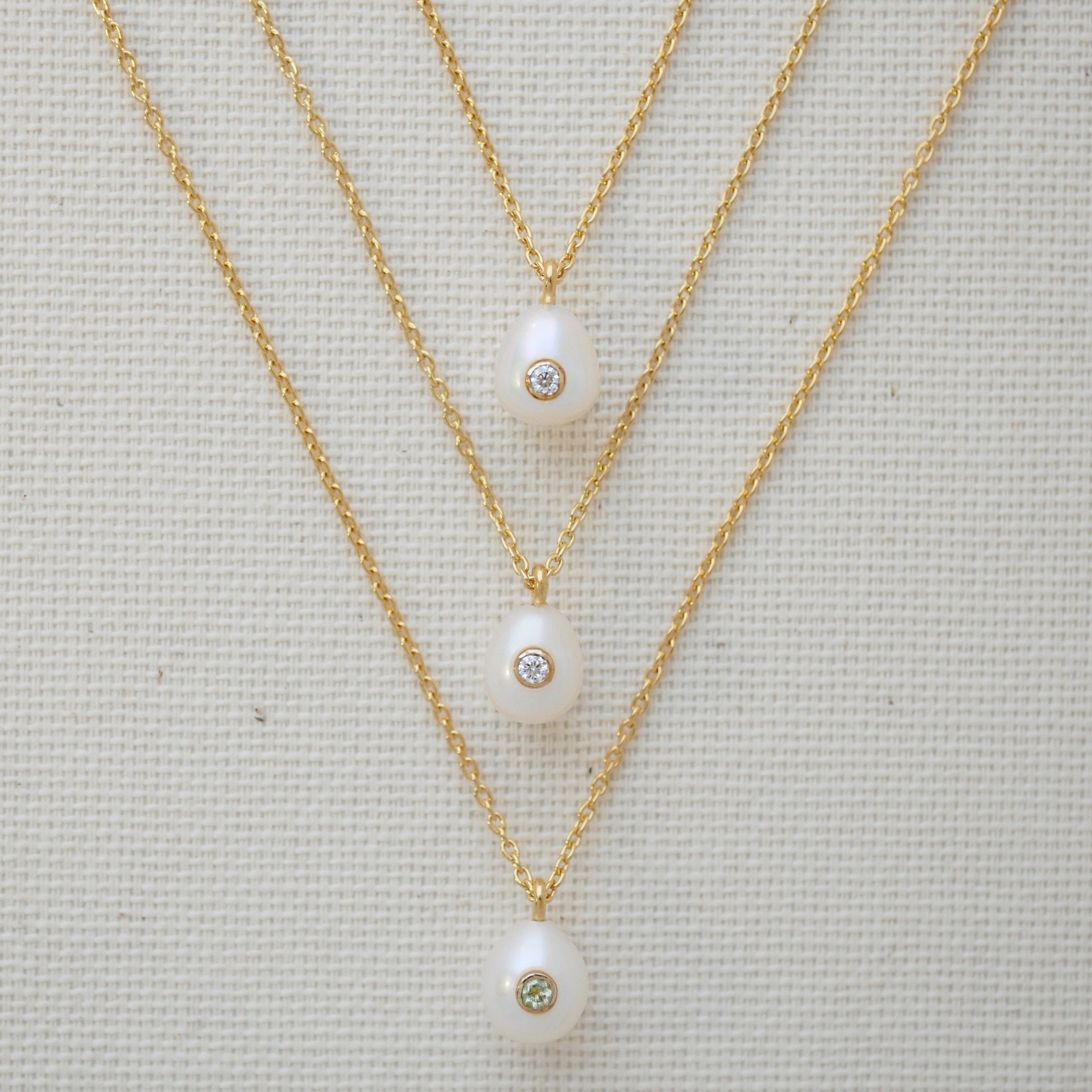 Gold Plated Silver Necklace with Pearl and Moisanitte "Fiona"