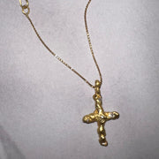 Yellow Gold Necklace with Diamonds "The Crossing Path"
