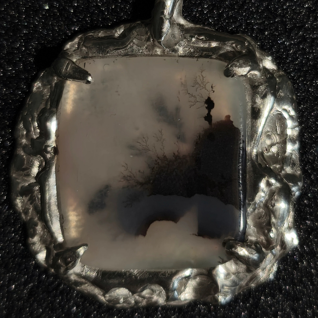 Silver Necklace "Circulating Poem"
