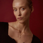 Yellow Gold Necklace with Diamonds "The Crossing Path"