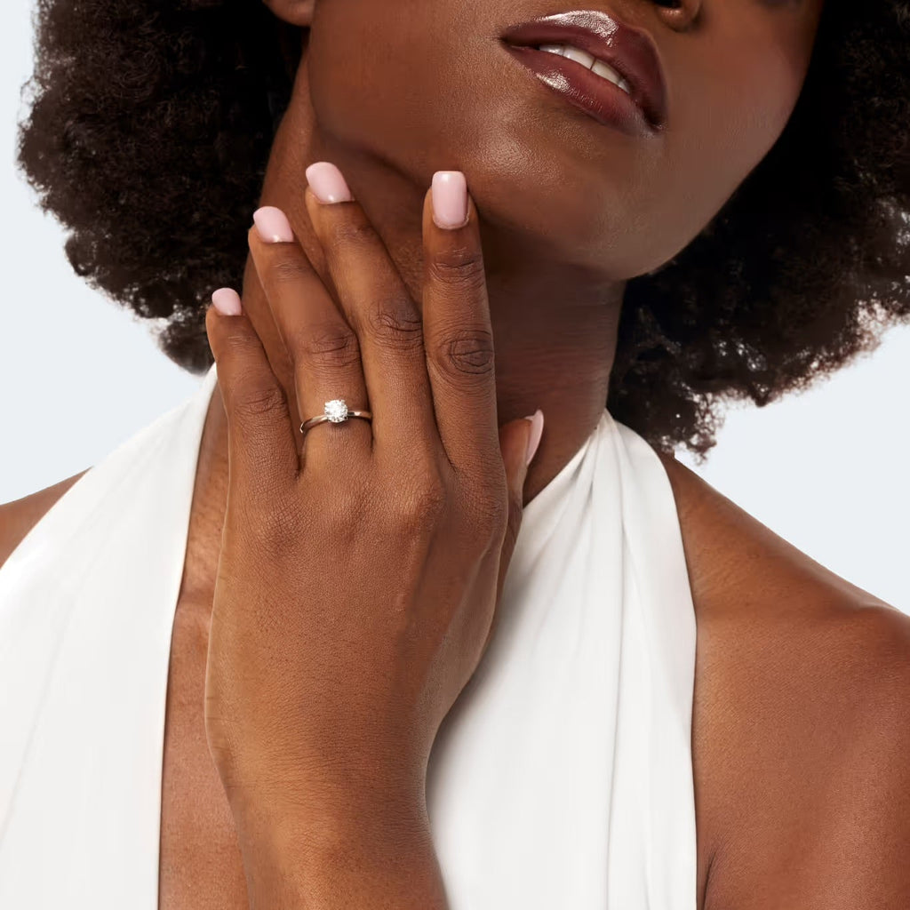 Yellow Gold Ring with Diamond "Solitaire"