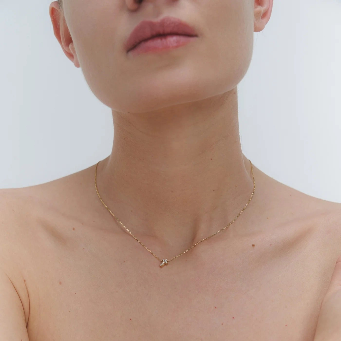 Yellow Gold Necklace with Diamonds "Divine"