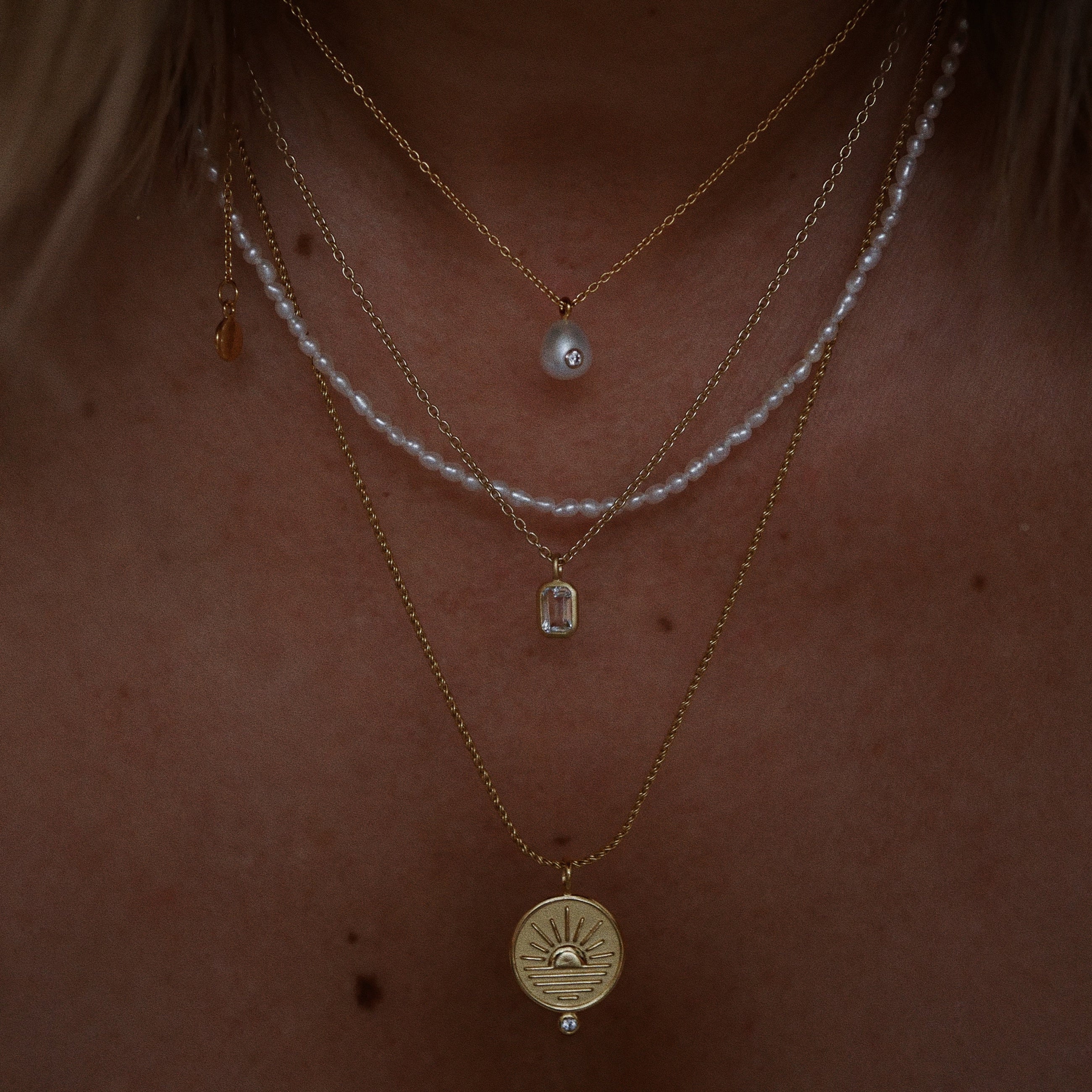 Gold Plated Silver Necklace with Pearl and Moisanitte "Fiona"