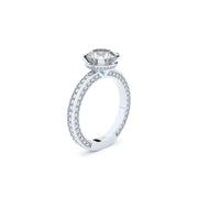 White gold luxurious engagement ring with 2.00 ct central diamond. 