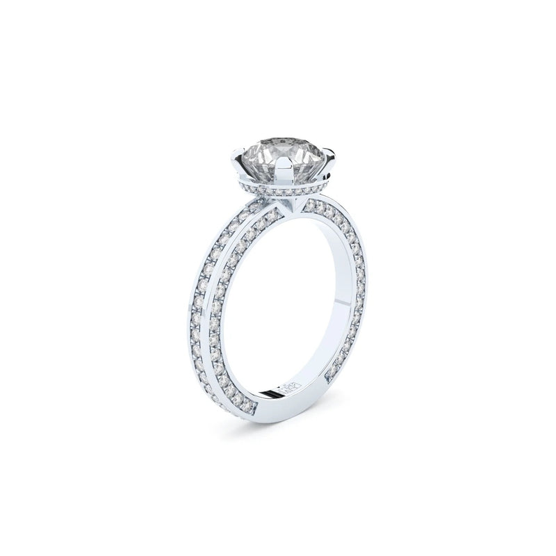 White gold luxurious engagement ring with 2.00 ct central diamond. 
