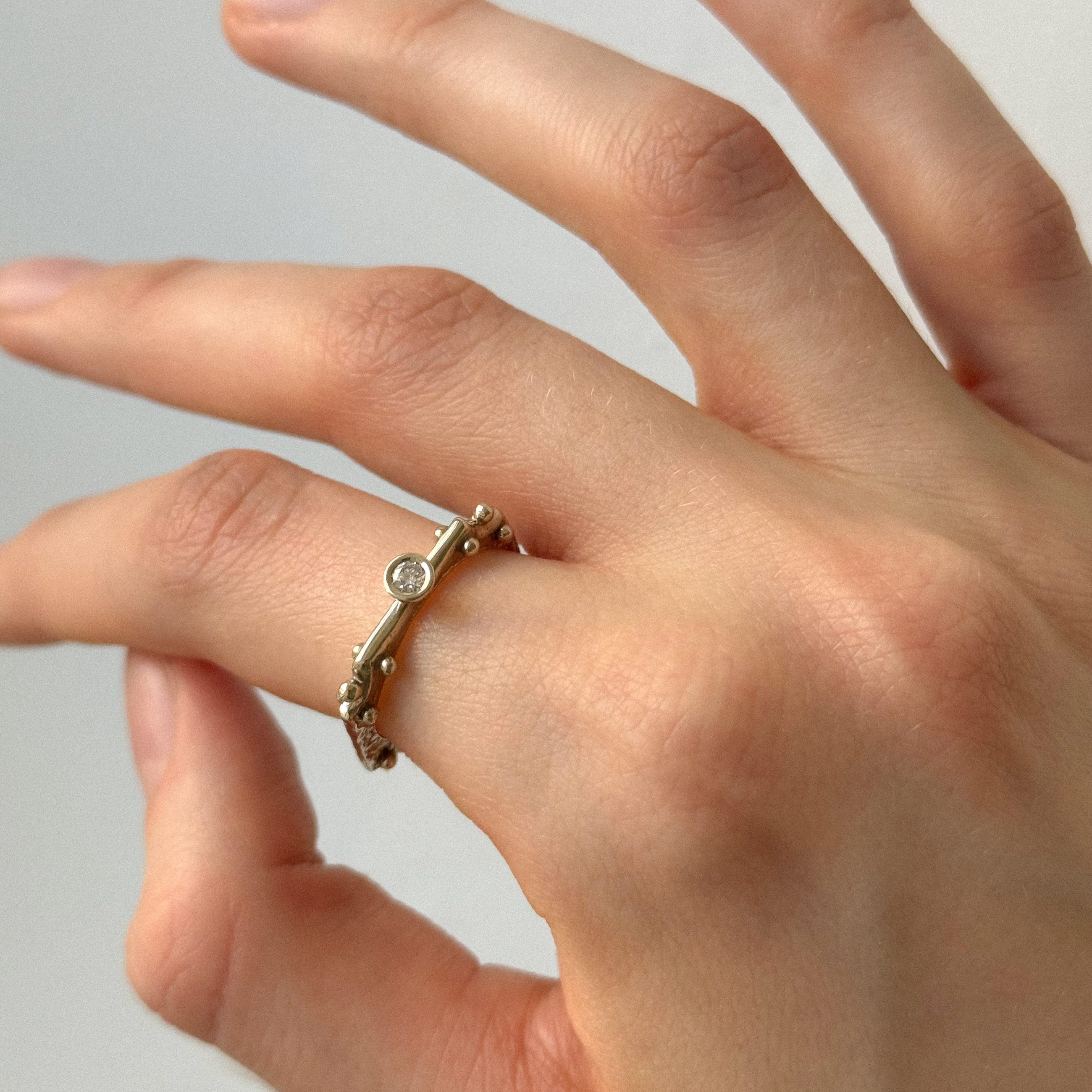 White Gold Ring with Diamond
