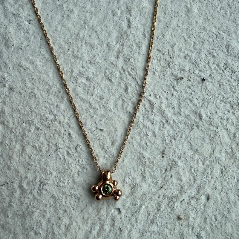 Yellow Gold Necklace with Diamond "Grain of Sea Sand"
