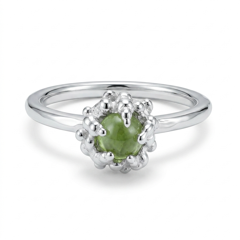 Sidabrinis žiedas su peridotu „By the Nature“