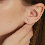 Silver Stud Earrings with Pearls "Pearl Diver"
