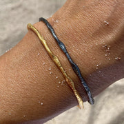 Oksiduotas / paauksuotas sidabro apyrankių rinkinys "Rough Cuff"