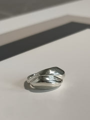 Silver Ring "Hug"