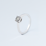 White Gold Ring with Diamond