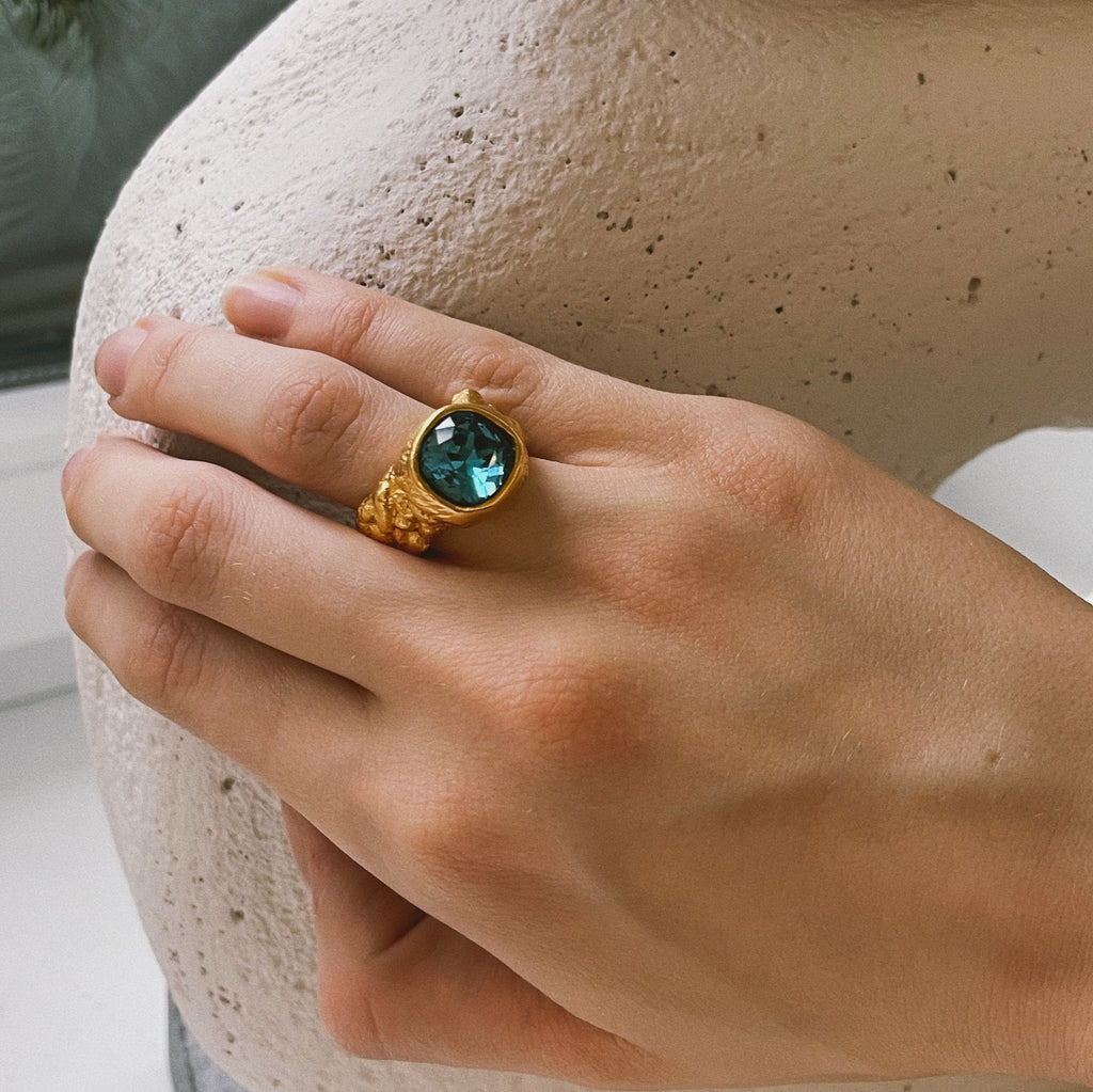 Gold Plated Silver Ring "Blue Lagoon"