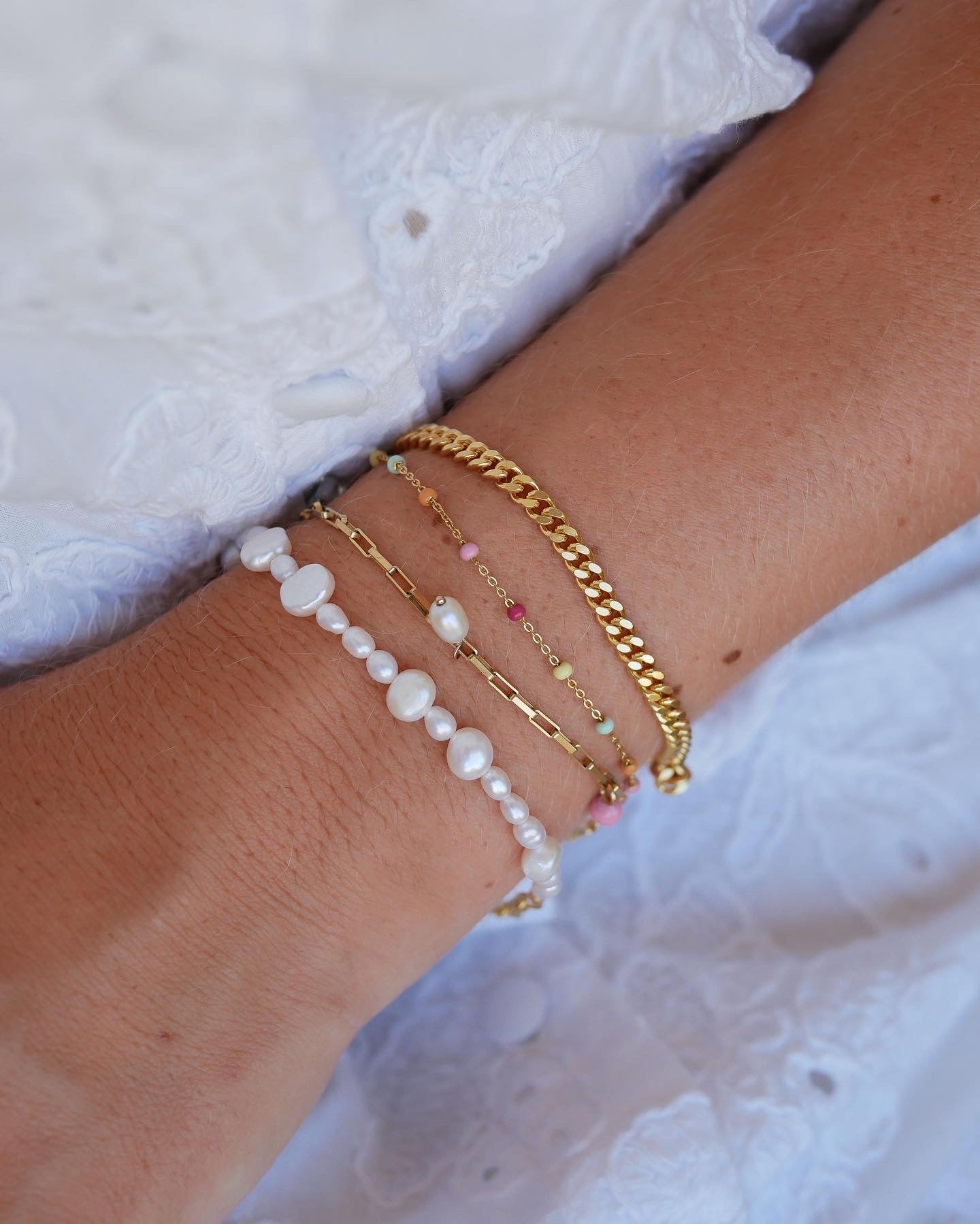 Gold Plated Silver Bracelet "Pearlie"